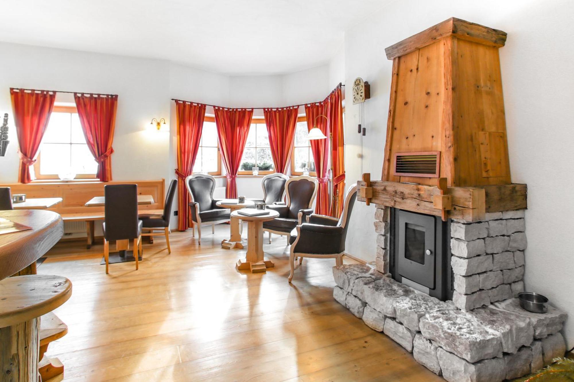 Villa Ortensia San Vigilio Di Marebbe Luaran gambar